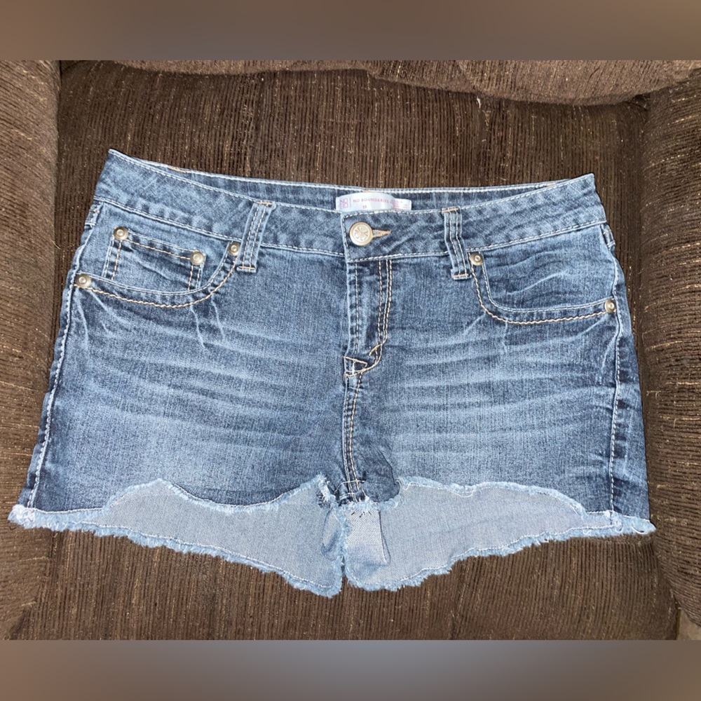 No Boundaries Dark Blue Shorts Size 15 Junior’s